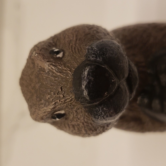 UNBRANDED Ceramic Ground Hog 2"w x 4"h brown black hands and spout - Picture 6 of 10